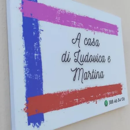 Bilocale Blu - A Casa Di Ludovica E Martina Nyaraló *